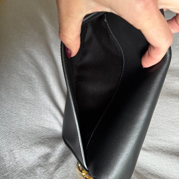 Marc Jacobs The J Marc Shoulder Bag - Black Leather - Picture 5 of 9